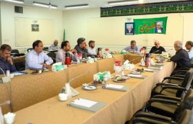 نشست مشترک شهردار منطقه ۱۲ با دبیرکل جامعه انجمن‌های اسلامی اصناف و بازار تهران برگزار شد