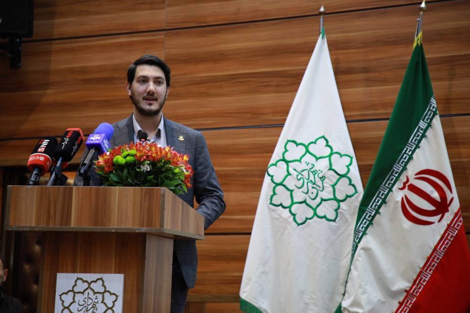 مراسم افتتاح ۲۳ نیروگاه خورشیدی در ۱۱ منطقه شهری تهران