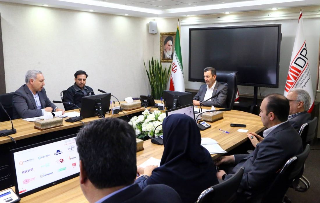 برنامه راه اندازی بزرگ ترین پروژه تولید ورق فولادی کشور تا ابتدای تابستان ۱۴۰۵/ تاکید سمیعی نژاد بر تامین مالی به موقع طرح از سوی سهامداران
