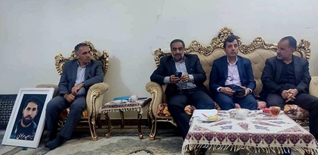 تجلیل از ایثار شهدا در دیدار مدیران بیمه دی با خانواده شهید پاسدار سعید مرادی