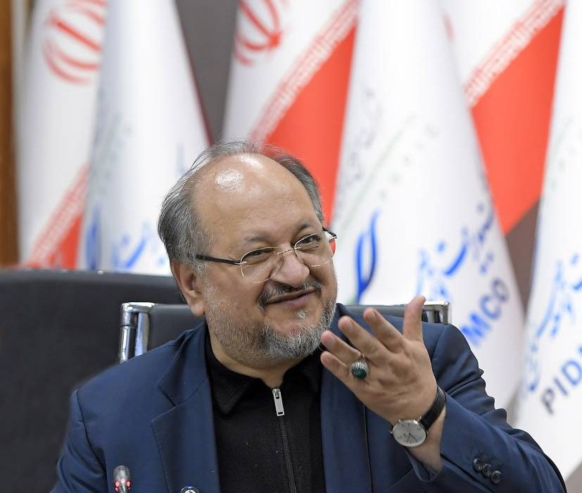 پیام محمد شریعتمداری به مناسبت راه‌اندازی واحد اوره پتروشیمی هنگام/ این راه‌اندازی از کوچکترین ثمرات خون شهدای گلگون کفن صنعت پتروشیمی ایران است