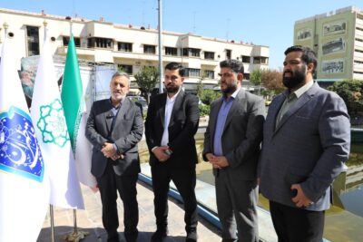 اهتزاز ابرپرچم ایران در میدان بهارستان