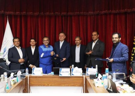 تقدیر از فرمانده ارشد کمیته شرایط اضطراری منطقه پارس با حضور معاون وزیر نفت و استاندار بوشهر