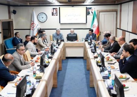 بازدید مدیرعامل بانک مسکن از شرکت‌های زیرمجموعه/ انضباط و شفافیت مالی باید سرلوحه امور قرار گیرد