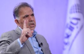 هزینه‌های سیاست خارجی ما چندین برابر درآمد ملی کشور است / توسعه اقتصادی بدون سیاست خارجی تعامل‌گر پیش نمی‌رود