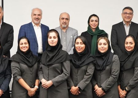 تثبیت گواهی استاندارد بین‌المللی ISO ۱۵۸۳۸ در مرکز ارتباط با مشتریان بیمه دی