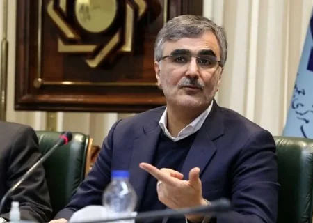 فرزین: امکان تک‌نرخی شدن ارز به دلیل شرایط اقتصادی کشور وجود ندارد