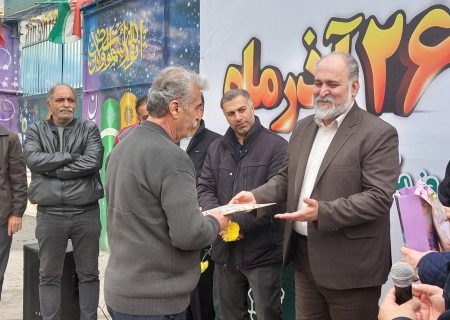 تقدیر از رانندگان قانون‌مدار منطقه ۲ به مناسبت روز ملی حمل‌ونقل