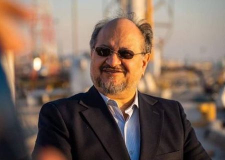 شریعتمداری: هلدینگ خلیج‌فارس ۱۰۰ درصد تعهدات ارزی خود را انجام داده است