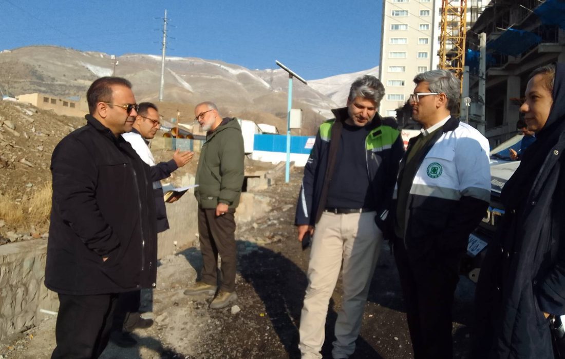 بازدید میدانی از ساخت‌وسازهای غیرمجاز در مسیر آب‌های سطحی مرادآباد