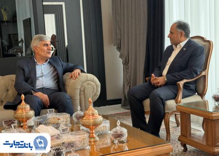 حفظ اعتماد عمومی و تداوم خدمت‌رسانی اولویت بانک تجارت در جنگ تحمیلی سوم