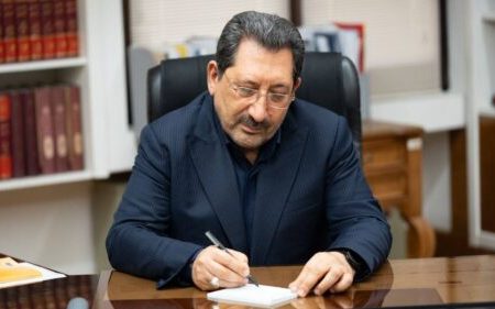 پیام تبریک وزیر صنعت معدن و تجارت به وزیر دفاع و پشتیبانی نیروهای مسلح
